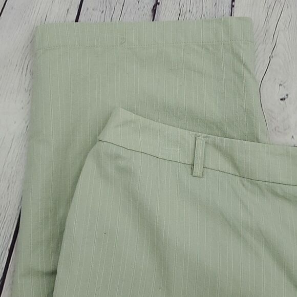 Croft & Barrow Classic Stretch Capris Soft Strips Women Pants Size 12 - Picture 12 of 16